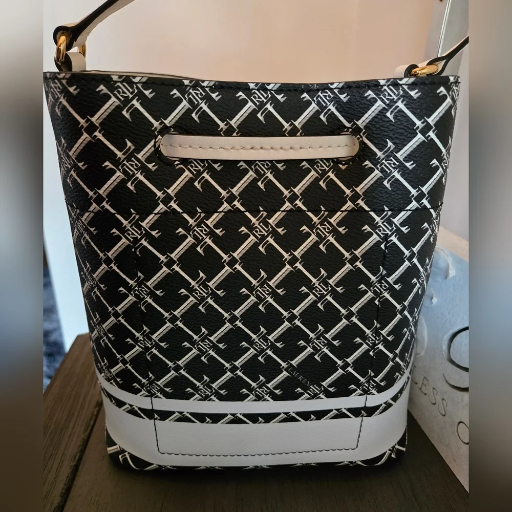 Lauren Ralph Lauren Heritage Debby II Drawstring Bag Black/White